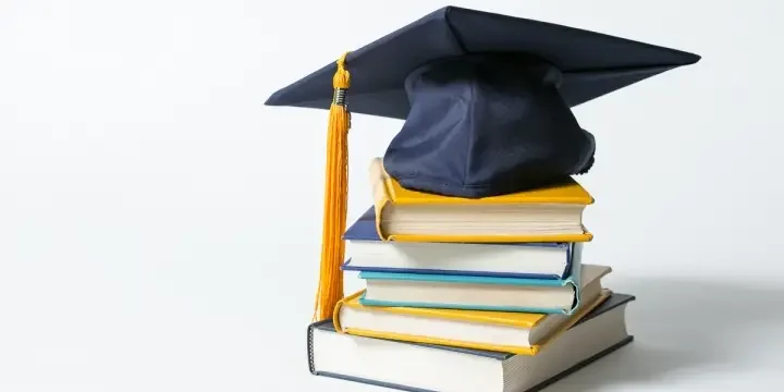 scholarship_1x2