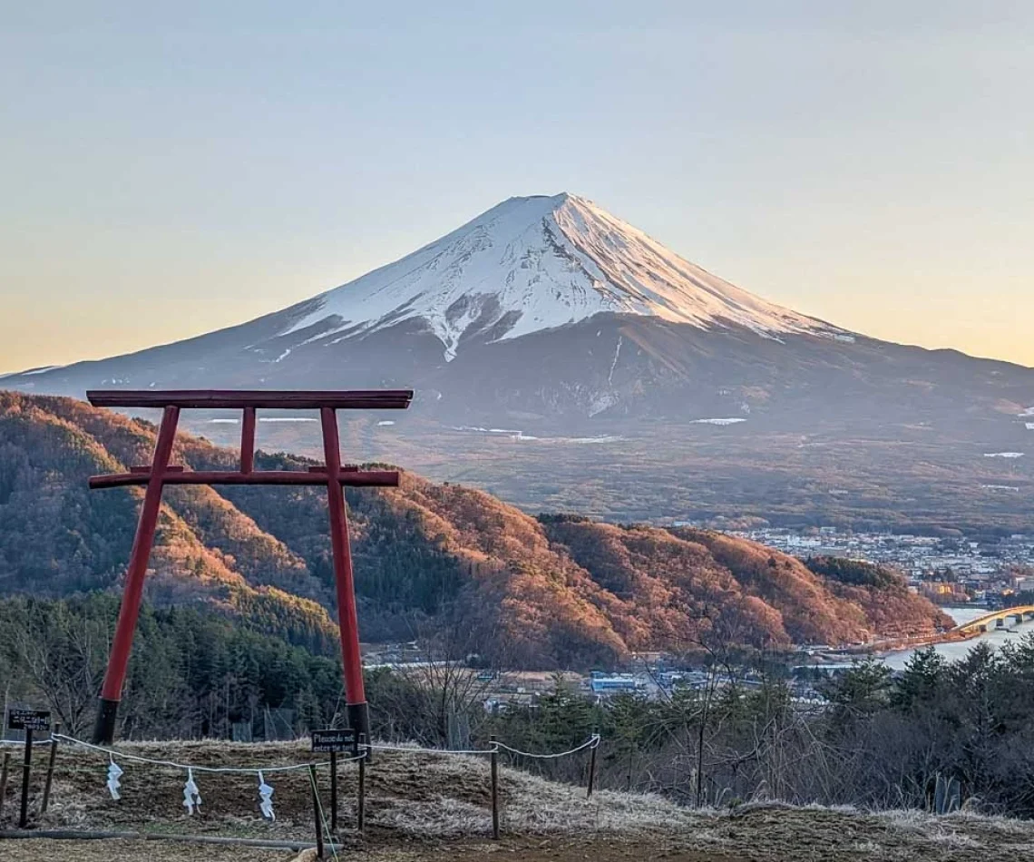 Kawaguchi-Asama-Shrine-with-mt-fuji-in-the-back-Japan-2
